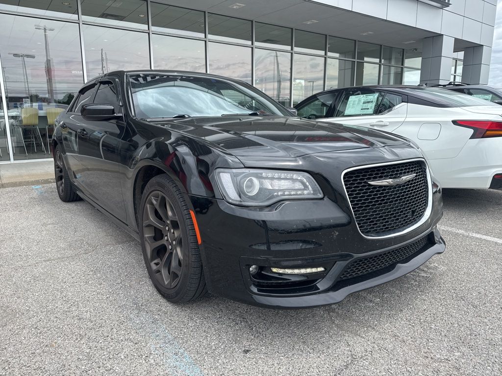 chrysler 300 2017 2C3CCABG7HH512287 image chrysler 300 2017 2C3CCABG7HH512287 image