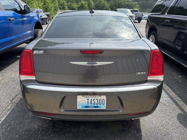 chrysler 300 2017 2C3CCAAG7HH662160 image chrysler 300 2017 2C3CCAAG7HH662160 image