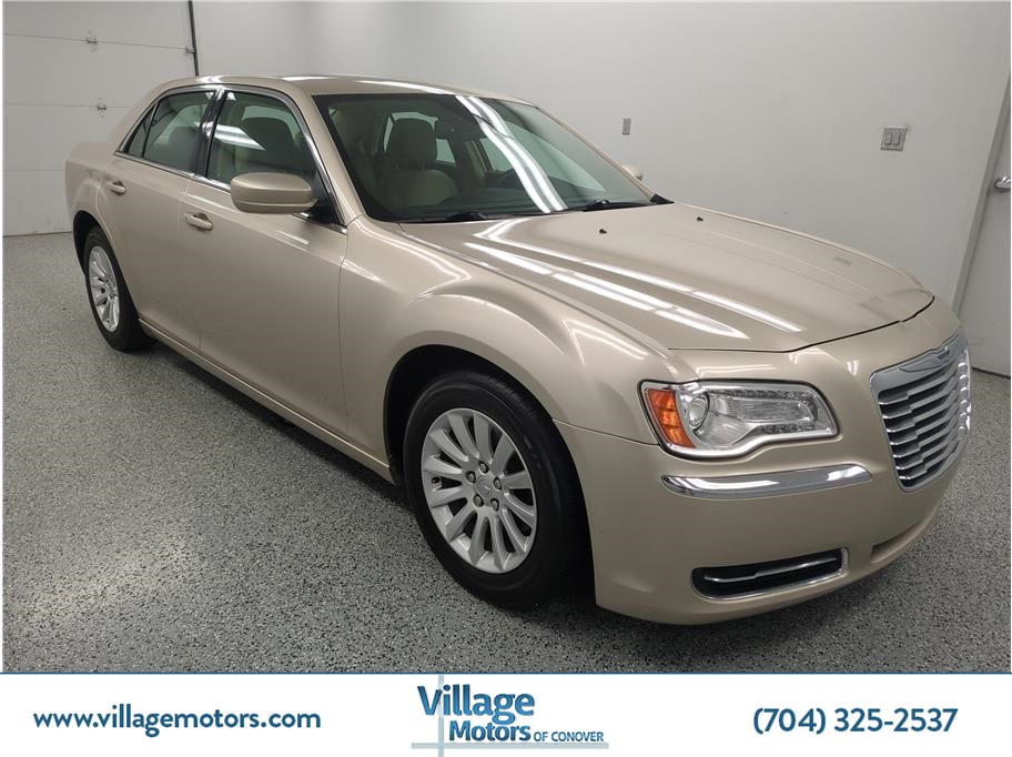 chrysler 300 2012 2C3CCAAG7CH311970 image chrysler 300 2012 2C3CCAAG7CH311970 image