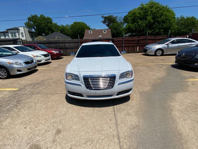 chrysler 300 2012 2C3CCACG5CH309485 image chrysler 300 2012 2C3CCACG5CH309485 image