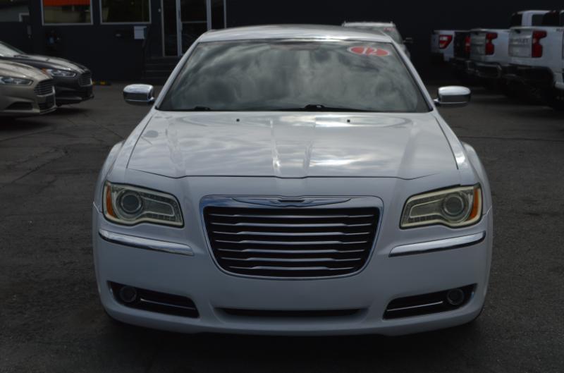 chrysler 300 2012 2C3CCACG3CH221597 image chrysler 300 2012 2C3CCACG3CH221597 image