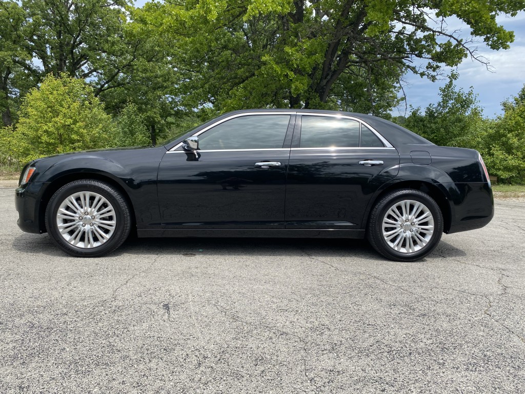 chrysler 300 2012 2C3CCAKT9CH143499 image chrysler 300 2012 2C3CCAKT9CH143499 image