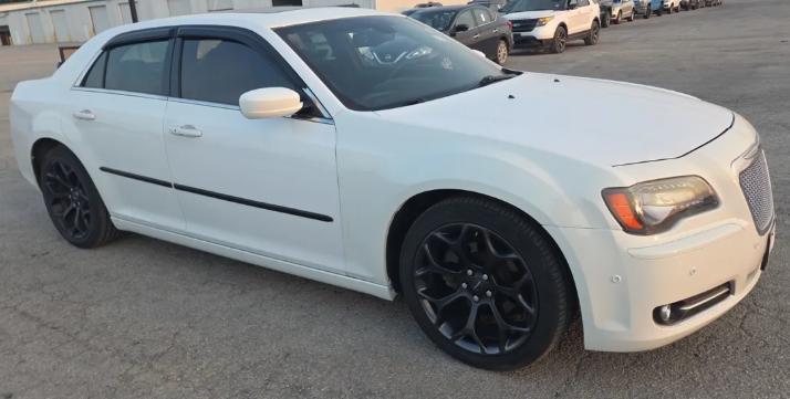 chrysler 300 2013 2C3CCABGXDH556441 image chrysler 300 2013 2C3CCABGXDH556441 image