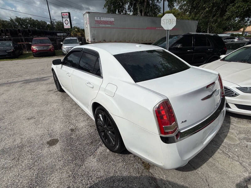 chrysler 300 2013 2C3CCARG7DH517084 image chrysler 300 2013 2C3CCARG7DH517084 image