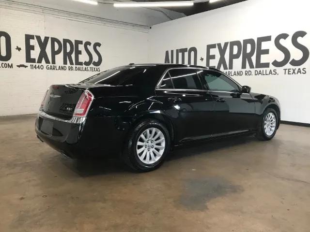 chrysler 300 2014 2C3CCAAG6EH377784 image chrysler 300 2014 2C3CCAAG6EH377784 image