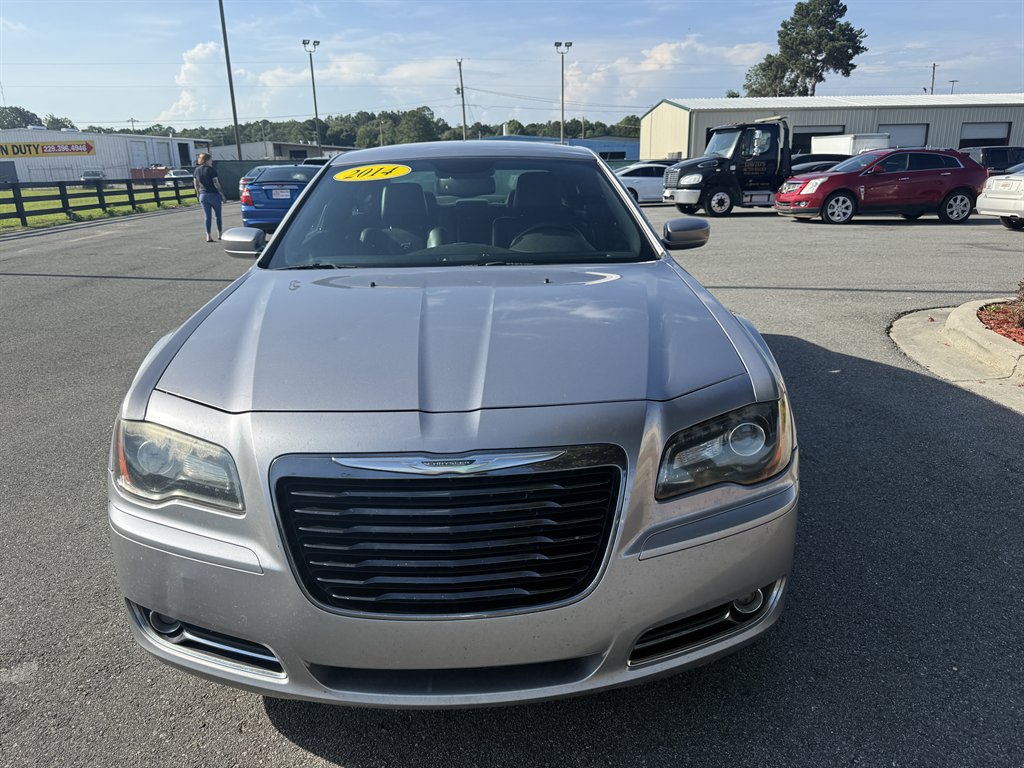 chrysler 300 2014 2C3CCABG8EH373380 image chrysler 300 2014 2C3CCABG8EH373380 image