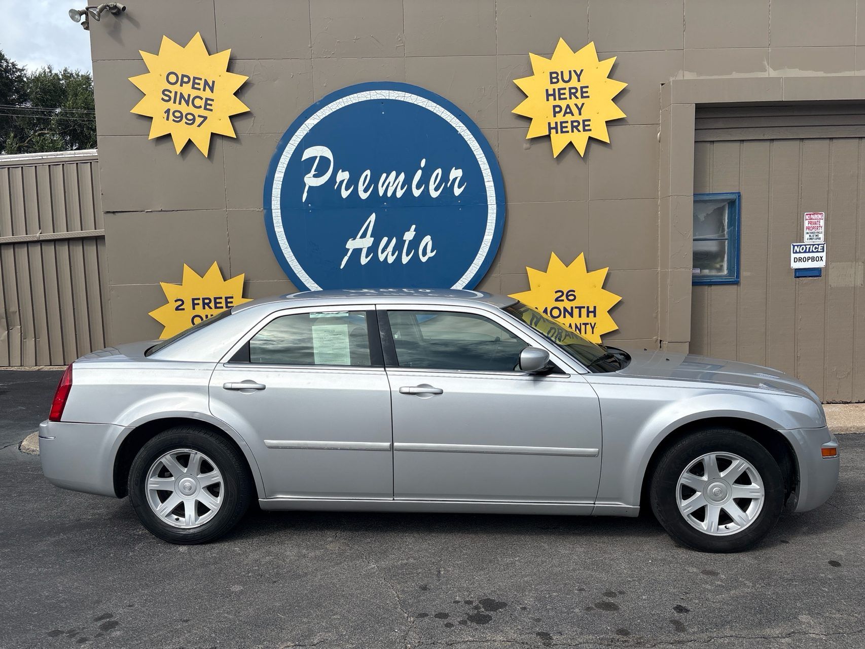 chrysler 300 2005 2C3JA53G05H538390 image chrysler 300 2005 2C3JA53G05H538390 image