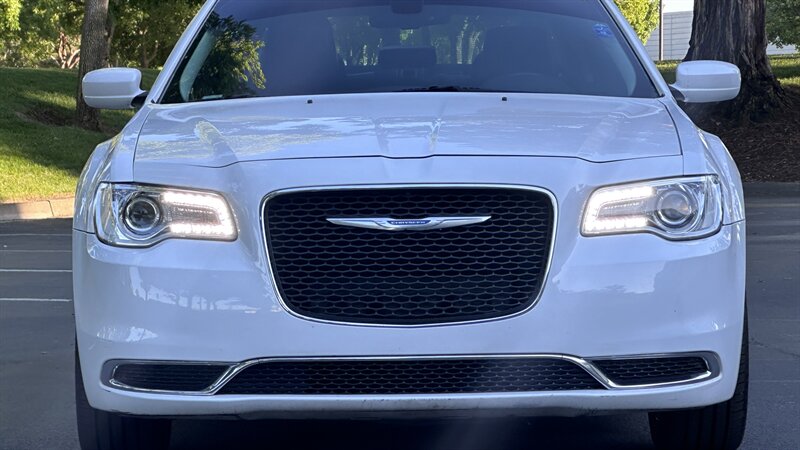 chrysler 300 2015 2C3CCAAGXFH930177 image chrysler 300 2015 2C3CCAAGXFH930177 image