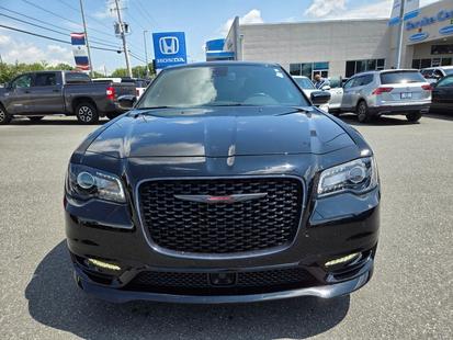chrysler 300 2022 2C3CCABT6NH124573 image chrysler 300 2022 2C3CCABT6NH124573 image