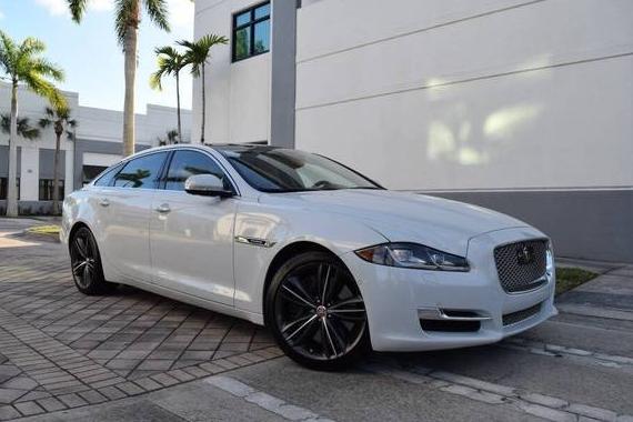 JAGUAR XJ 2019 SAJWA2GE3KMW22237 image JAGUAR XJ 2019 SAJWA2GE3KMW22237 image