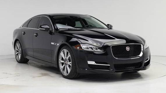JAGUAR XJ 2018 SAJWJ1CD2J8W15665 image