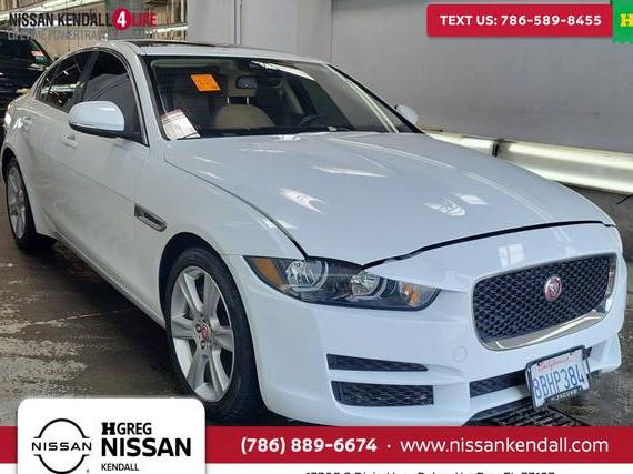 JAGUAR XE 2018 SAJAD4FX3JCP23931 image