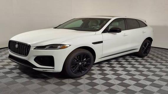 JAGUAR F-PACE 2026 SADCT2EX3TA756866 image