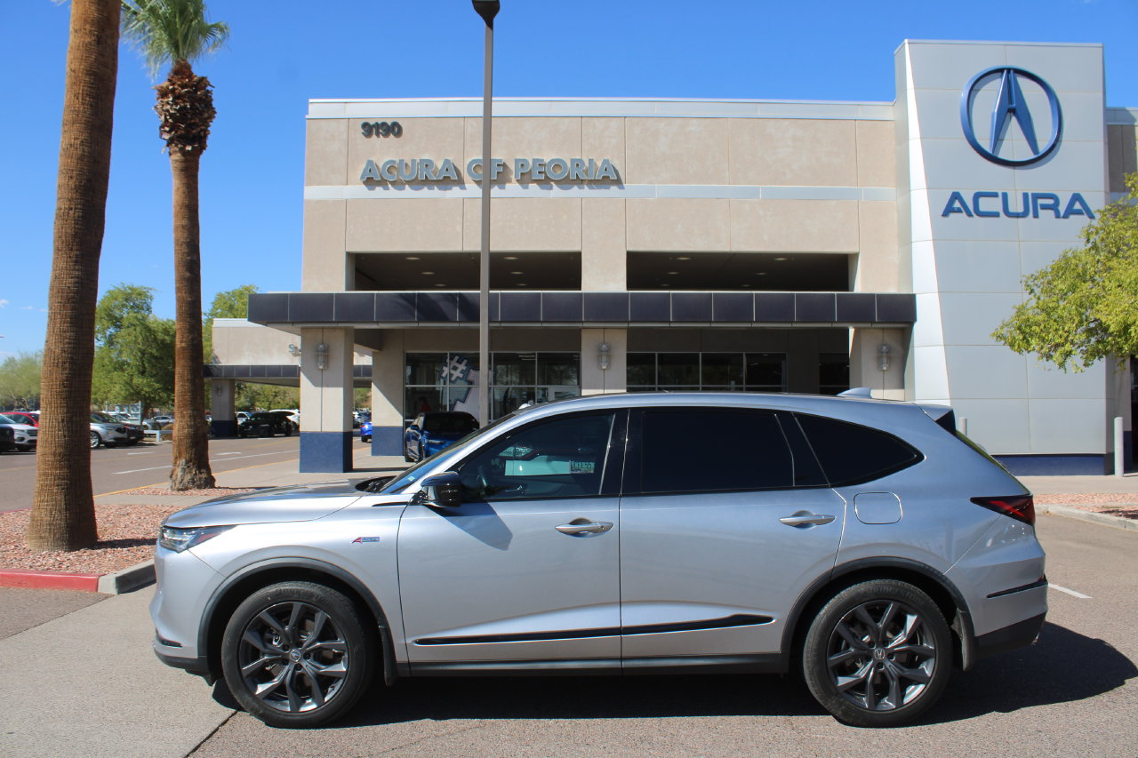 acura mdx 2023 5J8YE1H00PL013226 image