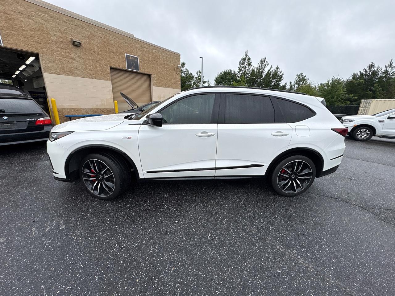 acura mdx 2023 5J8YD8H8XPL002445 image acura mdx 2023 5J8YD8H8XPL002445 image