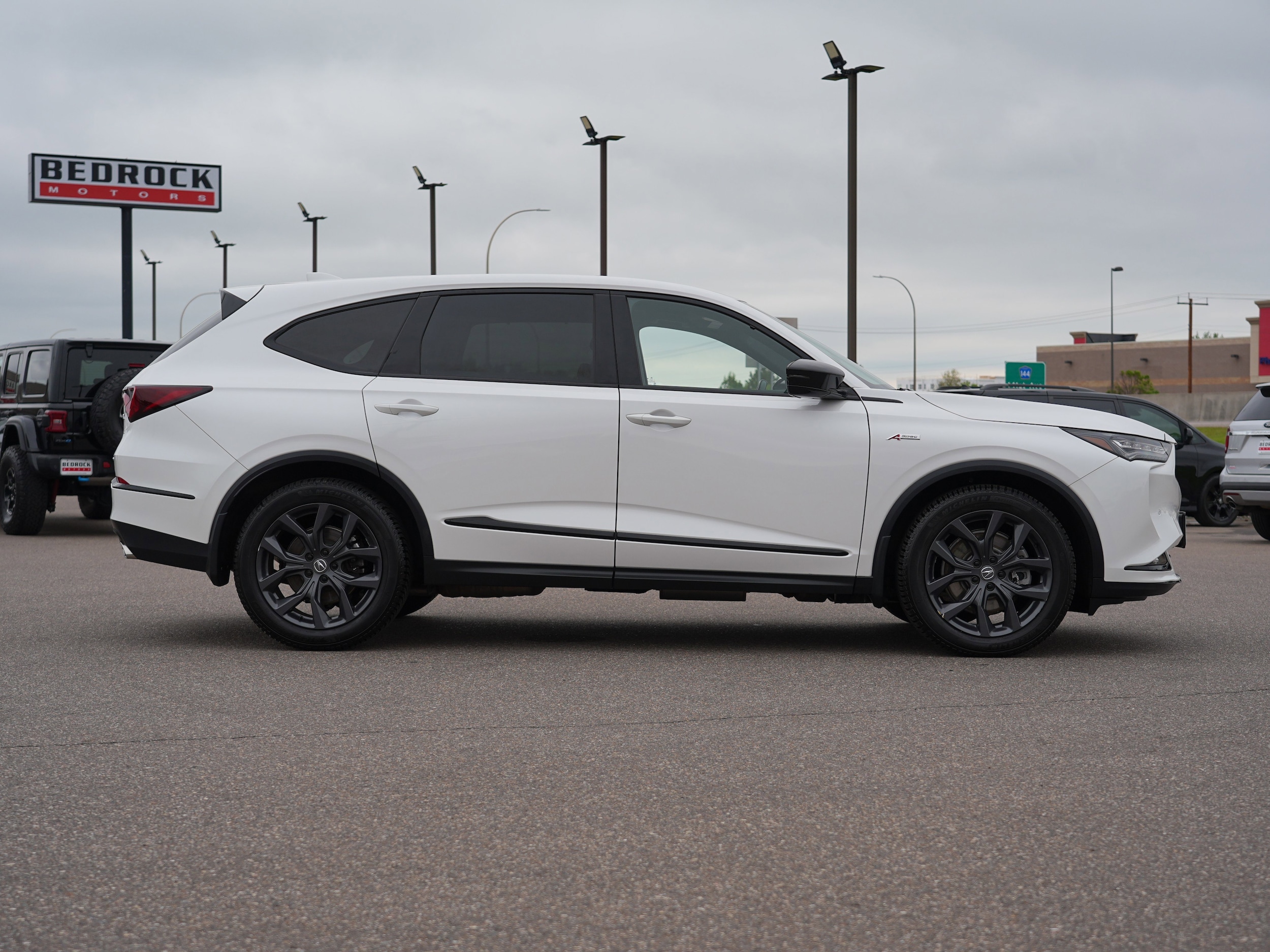 acura mdx 2023 5J8YE1H03PL033762 image acura mdx 2023 5J8YE1H03PL033762 image