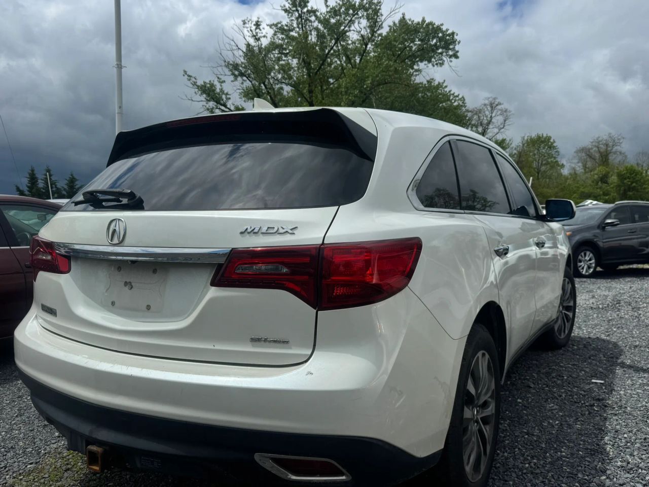 acura mdx 2016 5FRYD4H44GB016511 image acura mdx 2016 5FRYD4H44GB016511 image