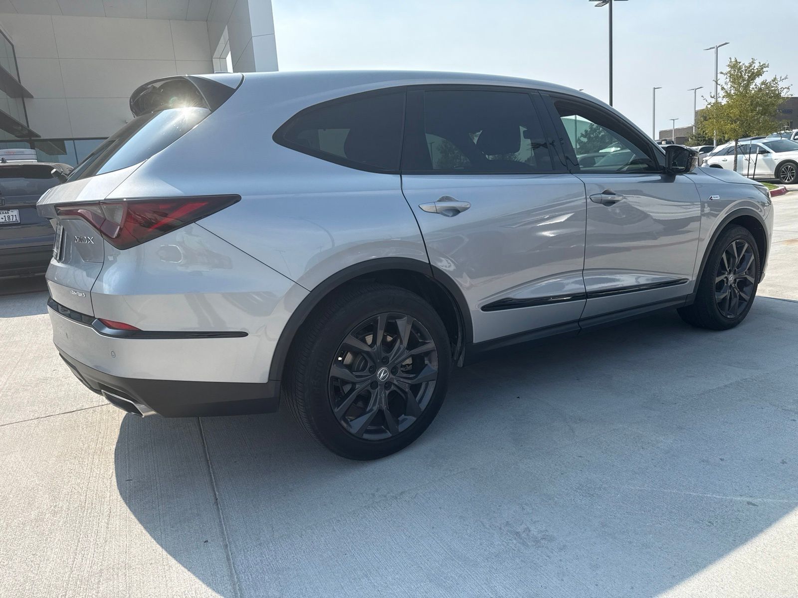 acura mdx 2024 5J8YE1H00RL020017 image acura mdx 2024 5J8YE1H00RL020017 image