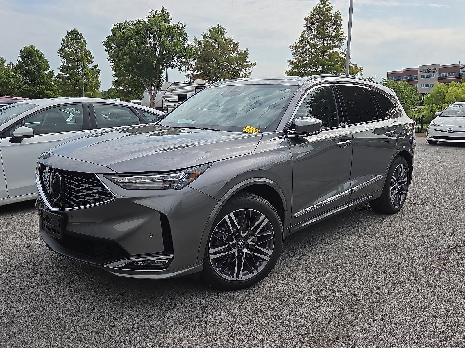 acura mdx 2025 5J8YE1H81SL025111 image