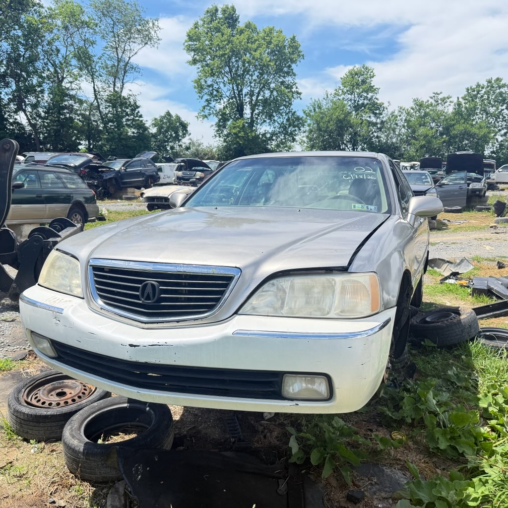 acura rl 2002 JH4KA96562C010366 image acura rl 2002 JH4KA96562C010366 image