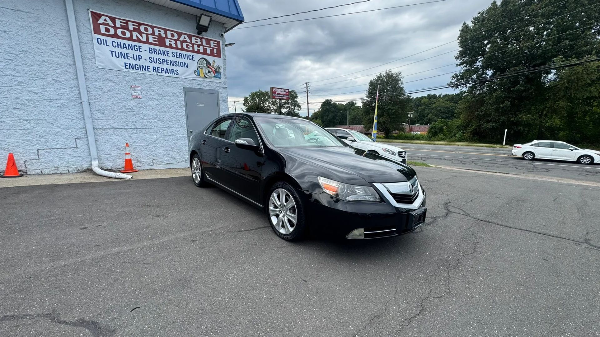 acura rl 2010 JH4KB2F67AC002174 image acura rl 2010 JH4KB2F67AC002174 image