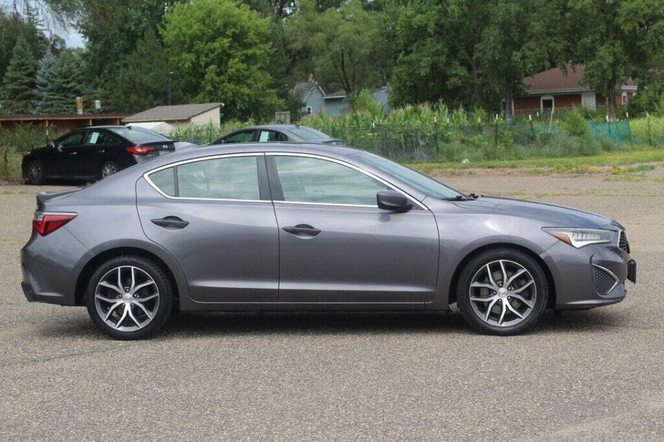 acura ilx 2019 19UDE2F73KA010099 image acura ilx 2019 19UDE2F73KA010099 image