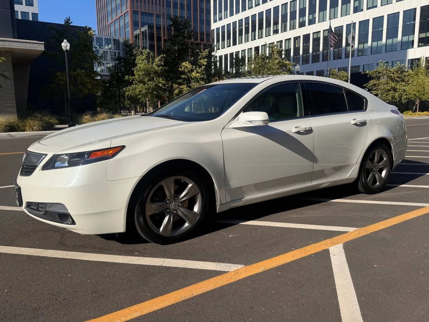 acura tl 2013 19UUA9F52DA001996 image acura tl 2013 19UUA9F52DA001996 image