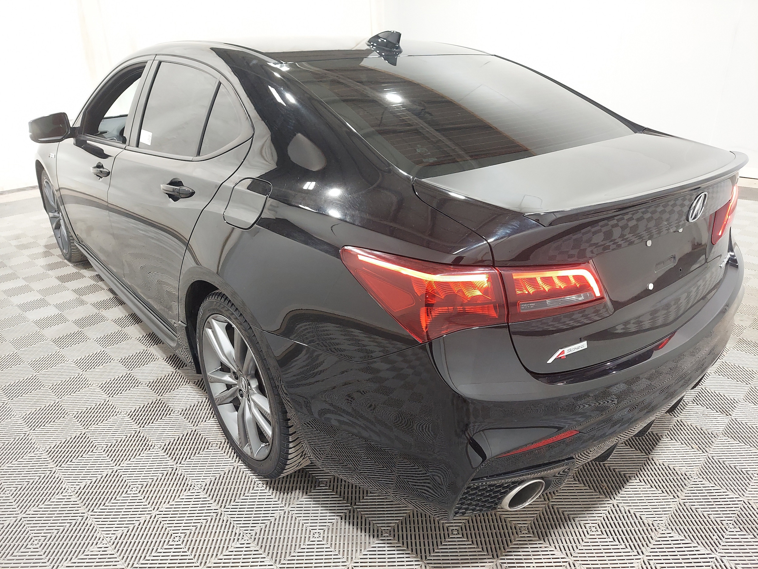 acura tlx 2019 19UUB3F67KA800463 image acura tlx 2019 19UUB3F67KA800463 image