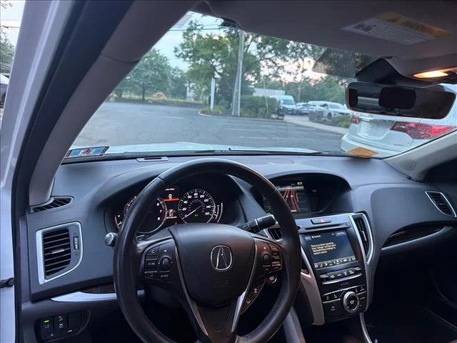 acura tlx 2018 19UUB2F52JA006034 image acura tlx 2018 19UUB2F52JA006034 image