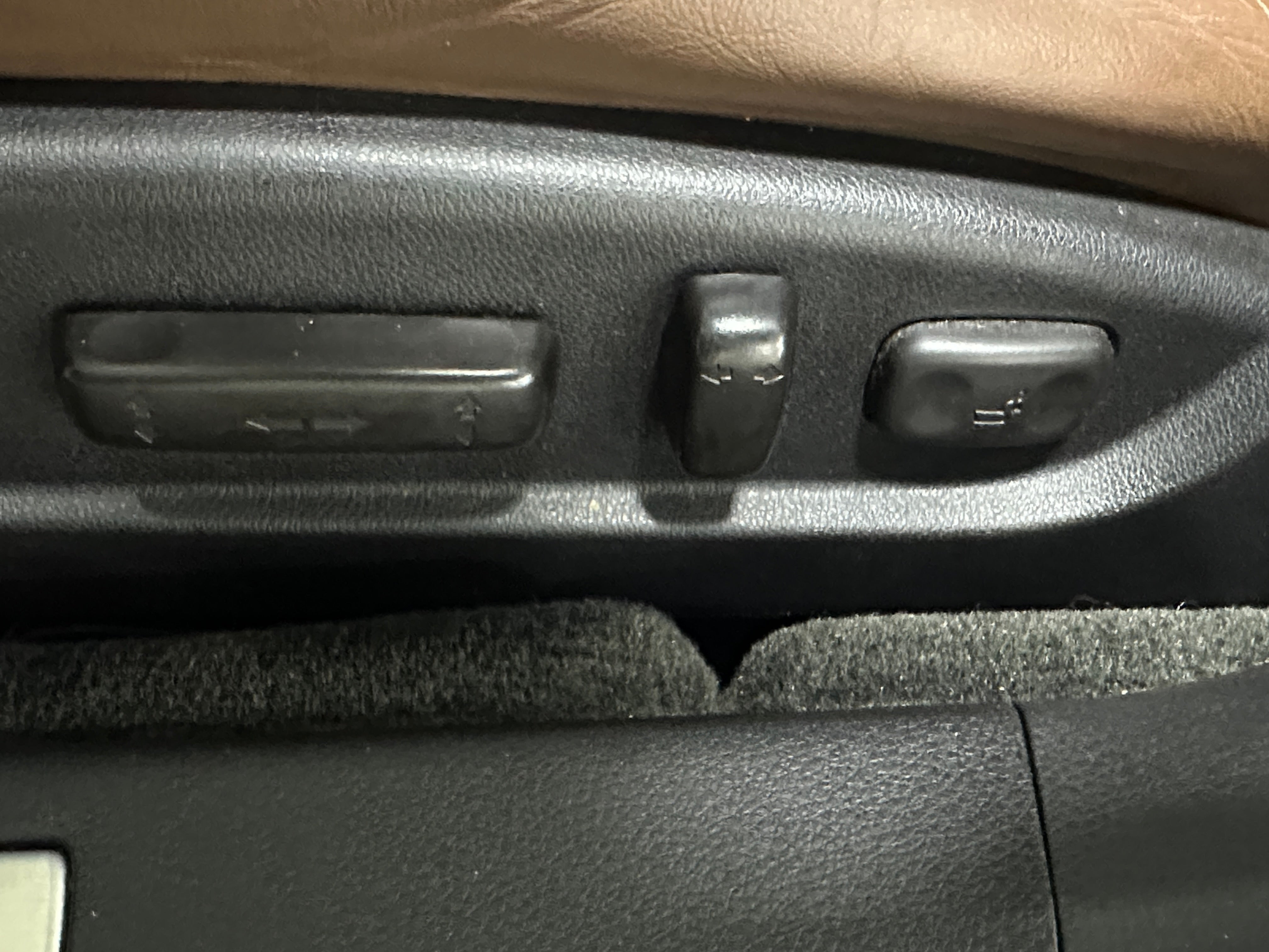 acura tlx 2018 19UUB2F52JA004395 image acura tlx 2018 19UUB2F52JA004395 image