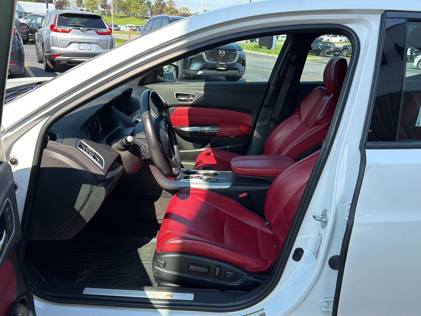 acura tlx 2020 19UUB2F60LA004570 image acura tlx 2020 19UUB2F60LA004570 image
