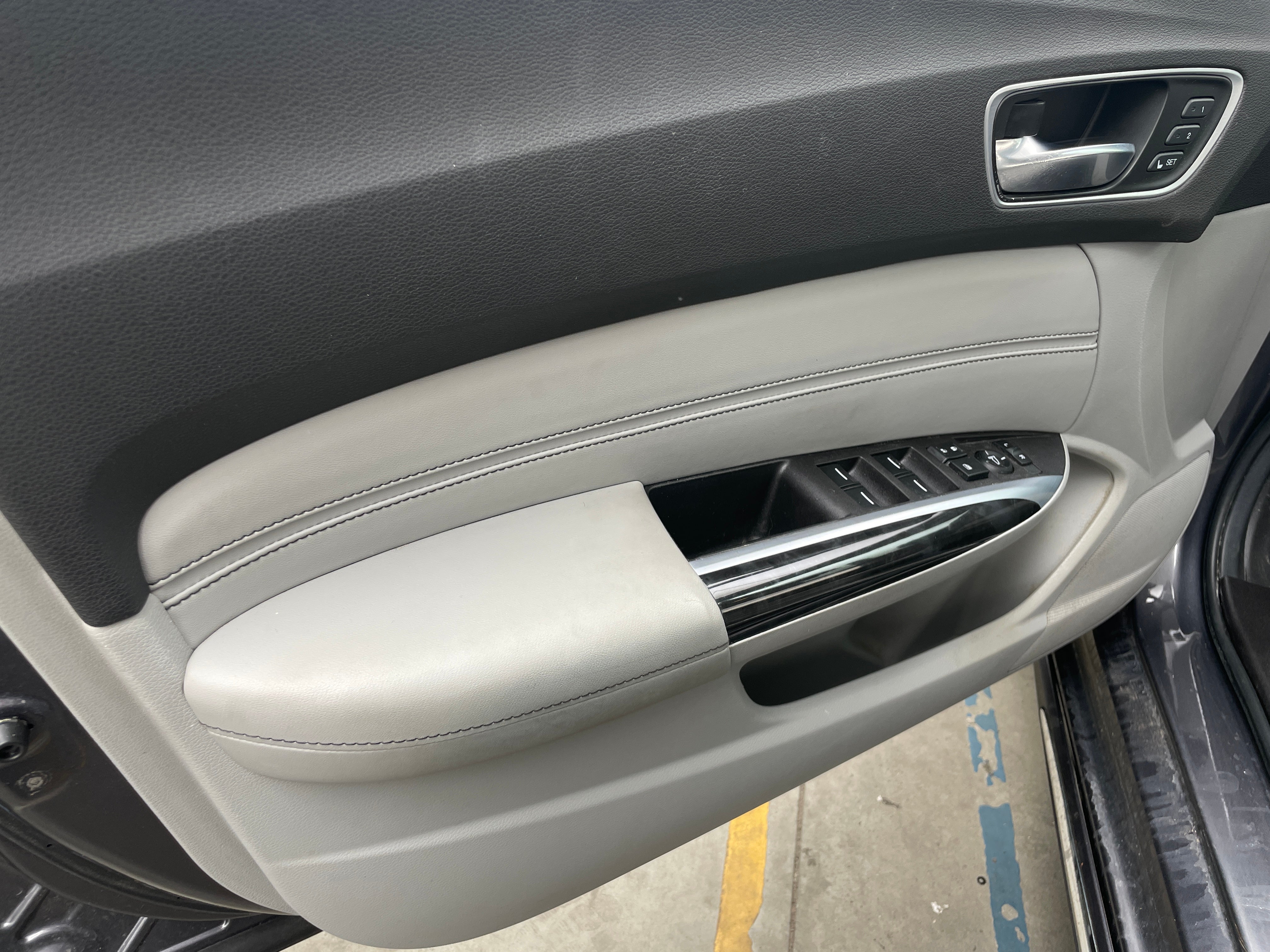 acura tlx 2020 19UUB3F46LA000706 image acura tlx 2020 19UUB3F46LA000706 image