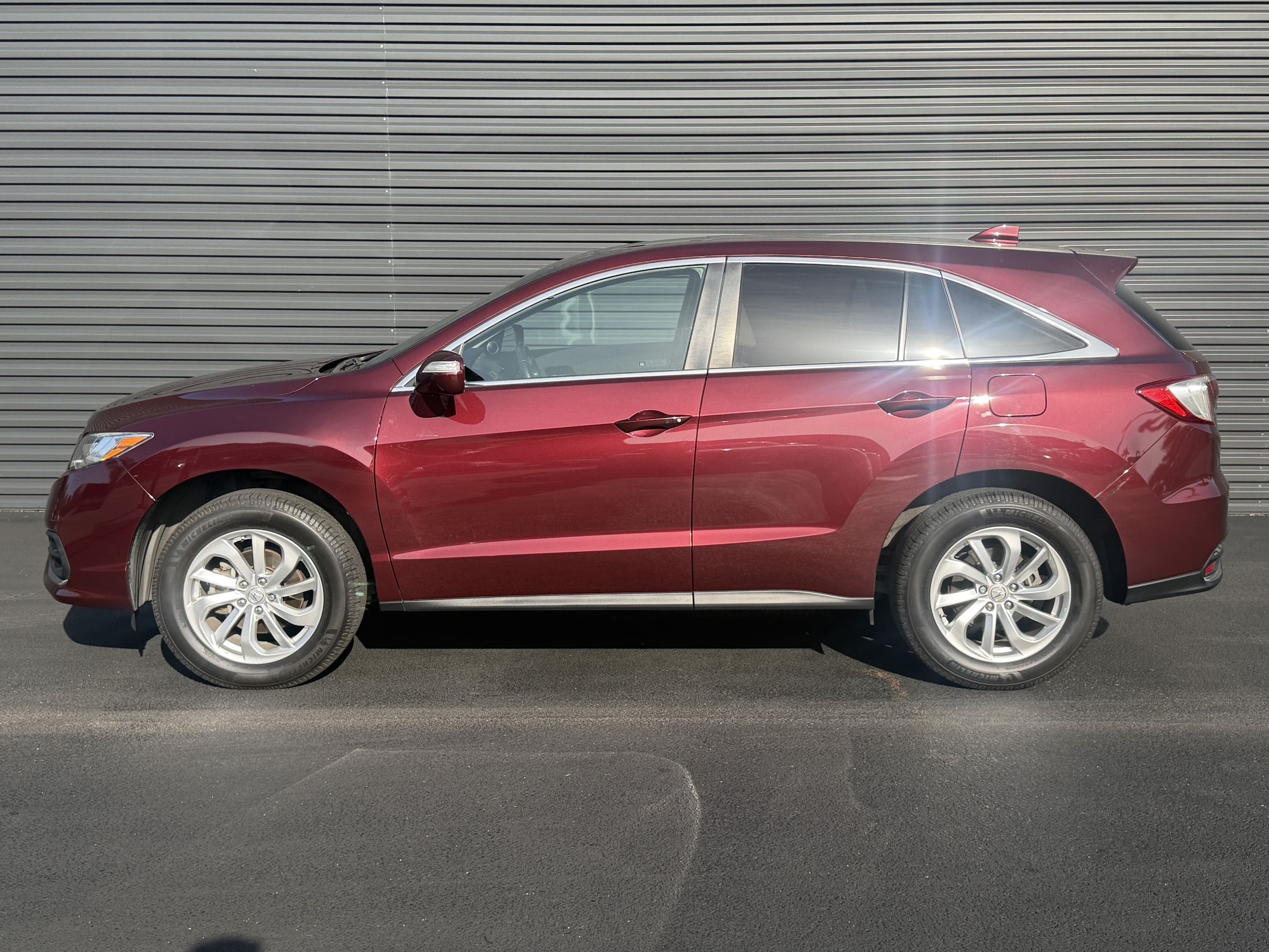acura rdx 2018 5J8TB3H38JL008985 image acura rdx 2018 5J8TB3H38JL008985 image