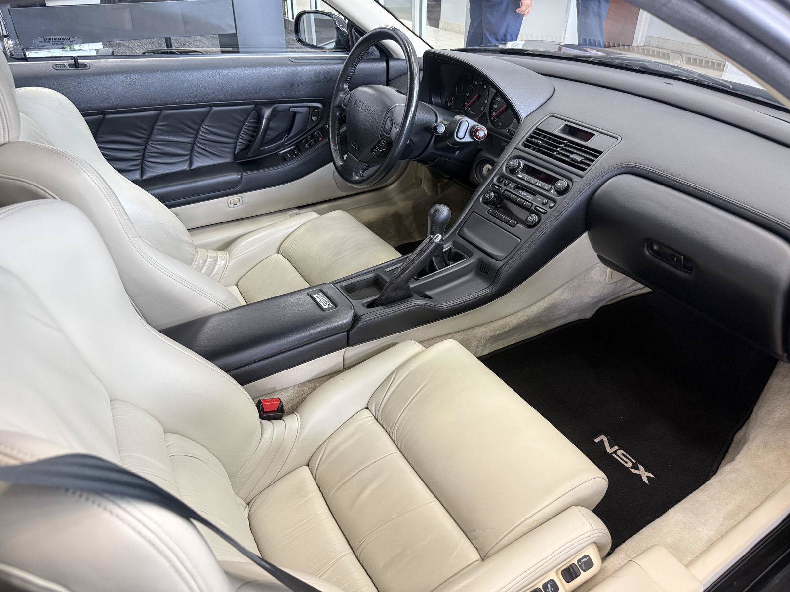 acura nsx 1991 JH4NA1159MT001590 image acura nsx 1991 JH4NA1159MT001590 image