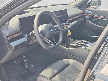 bmw i5 2027 WBY63HG01VCY39472 image bmw i5 2027 WBY63HG01VCY39472 image