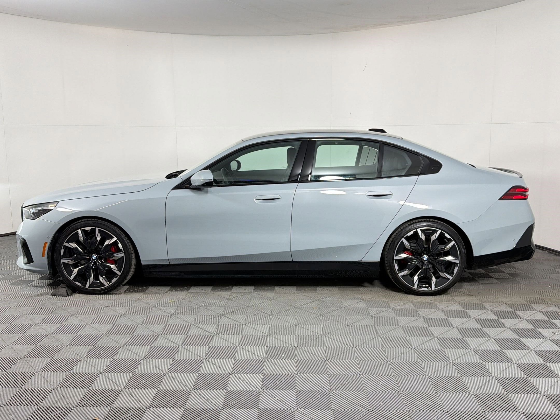 bmw i5 2025 WBY33FK00SCT71521 image bmw i5 2025 WBY33FK00SCT71521 image