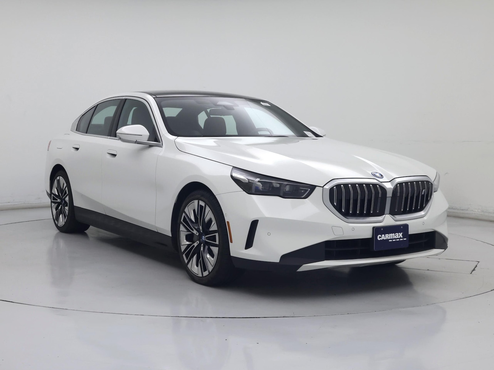 bmw i5 2025 WBY13HG02SCS94355 image bmw i5 2025 WBY13HG02SCS94355 image