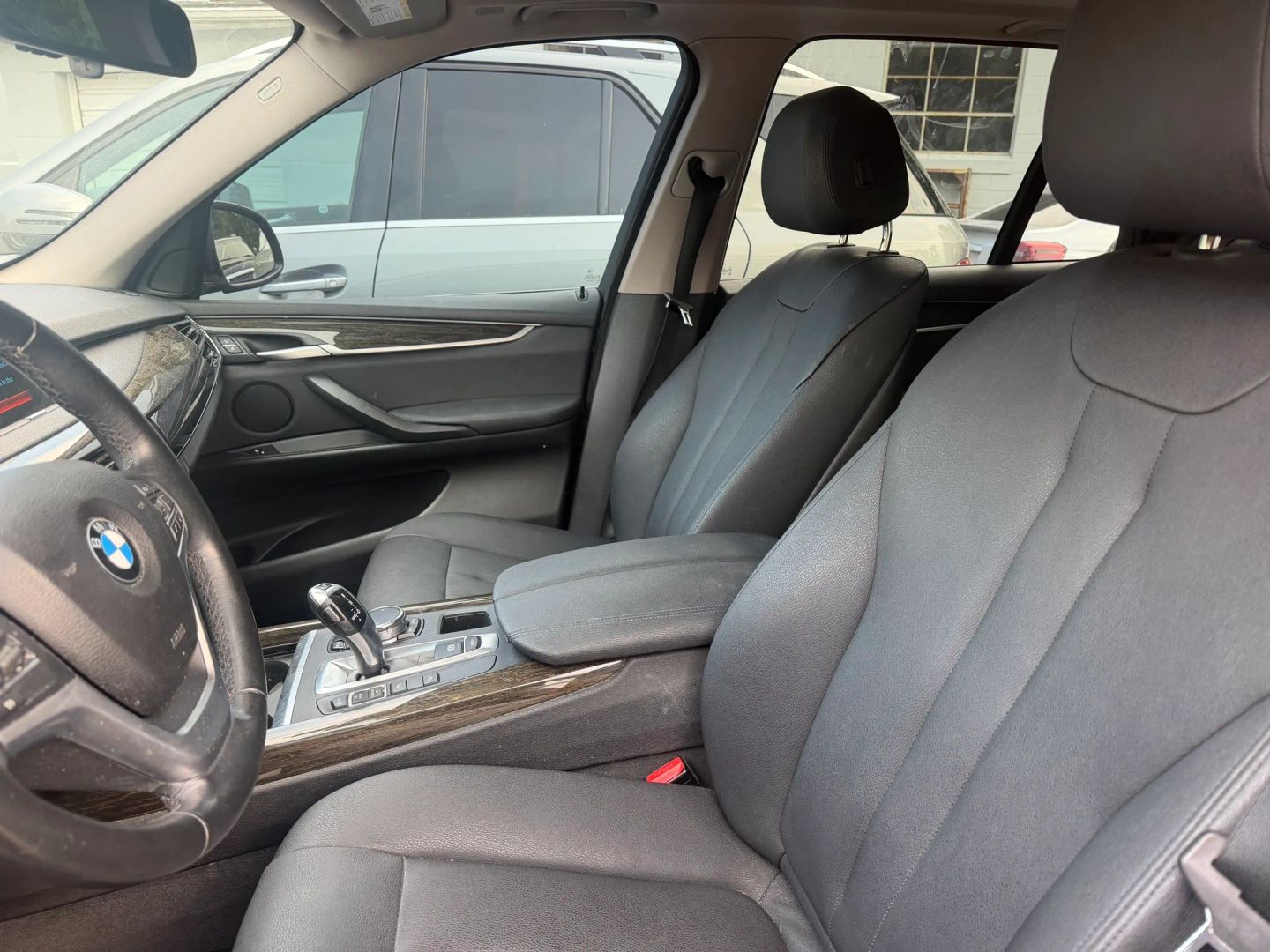 bmw x5 2016 5UXKR0C5XG0P27810 image bmw x5 2016 5UXKR0C5XG0P27810 image