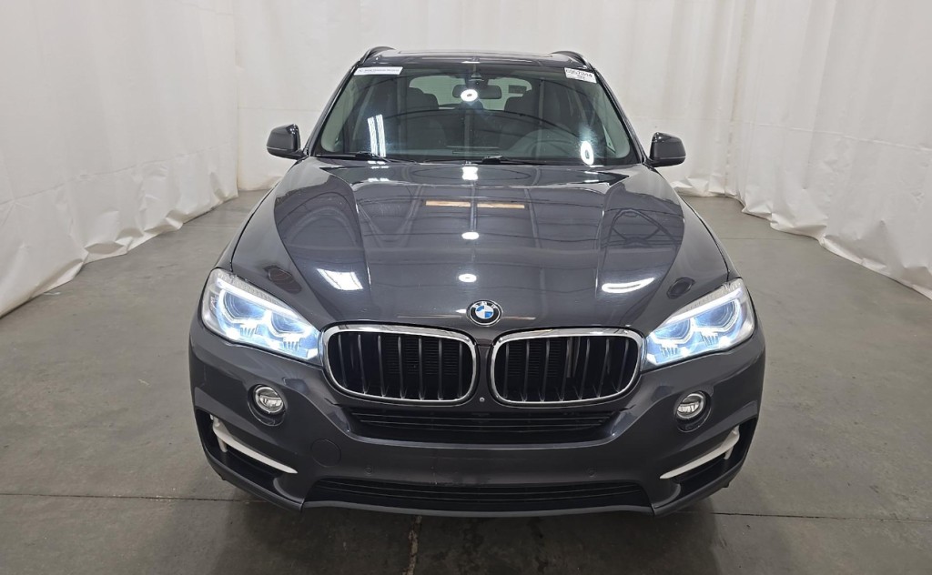bmw x5 2016 5UXKR0C57G0P33595 image bmw x5 2016 5UXKR0C57G0P33595 image