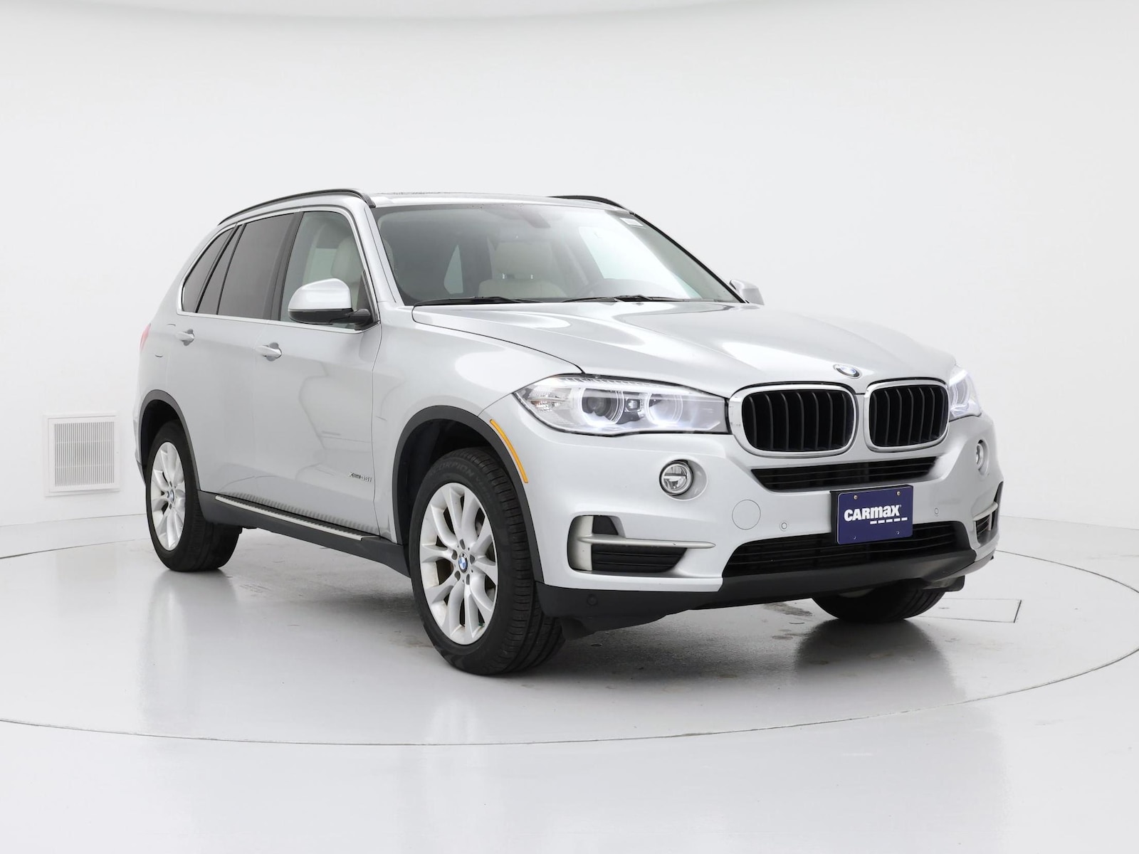 bmw x5 2016 5UXKR0C5XG0U12053 image bmw x5 2016 5UXKR0C5XG0U12053 image