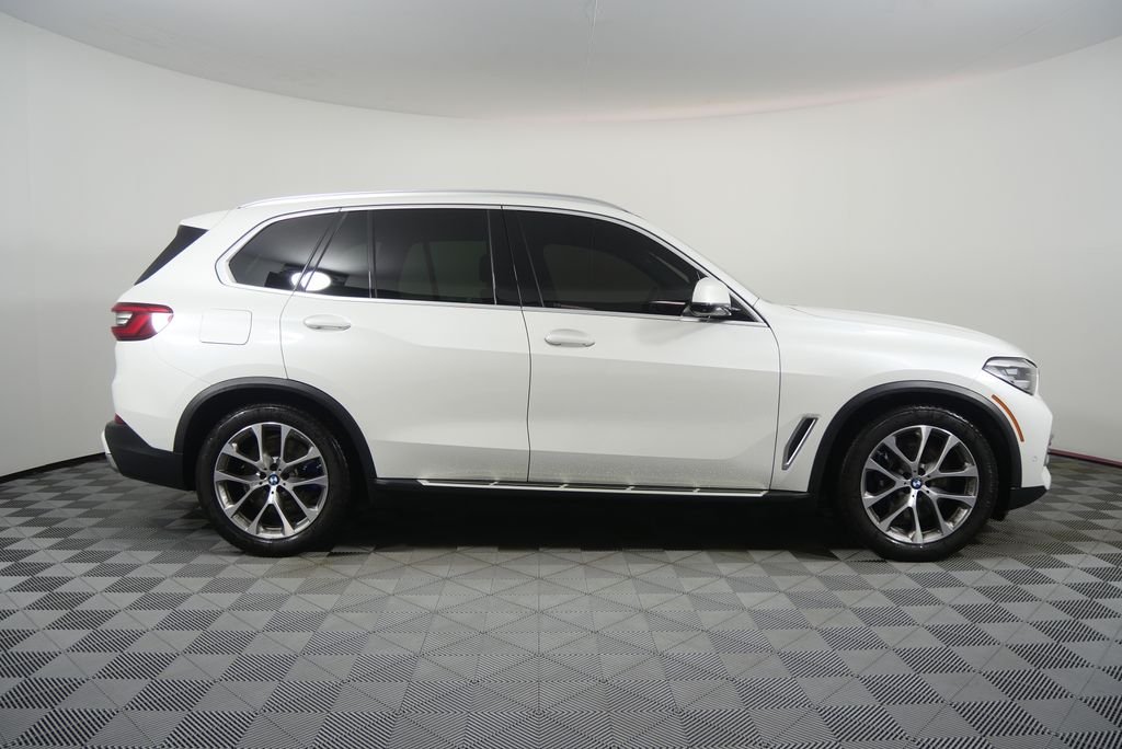 bmw x5 2019 5UXCR6C54KLL22170 image bmw x5 2019 5UXCR6C54KLL22170 image