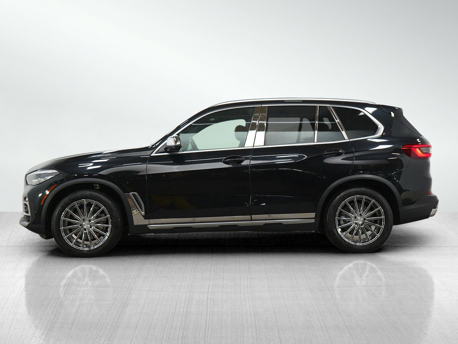 bmw x5 2019 5UXCR6C57KLL63019 image bmw x5 2019 5UXCR6C57KLL63019 image