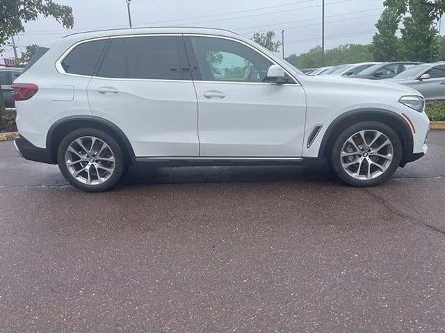 bmw x5 2019 5UXCR6C55KLL63407 image bmw x5 2019 5UXCR6C55KLL63407 image