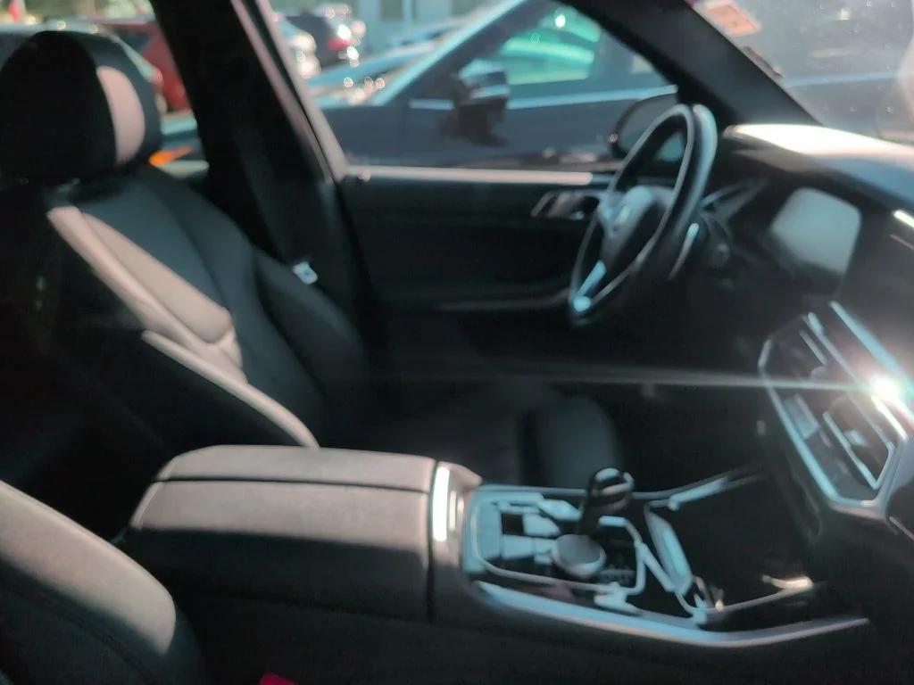 bmw x5 2019 5UXCR6C57KLL36144 image bmw x5 2019 5UXCR6C57KLL36144 image