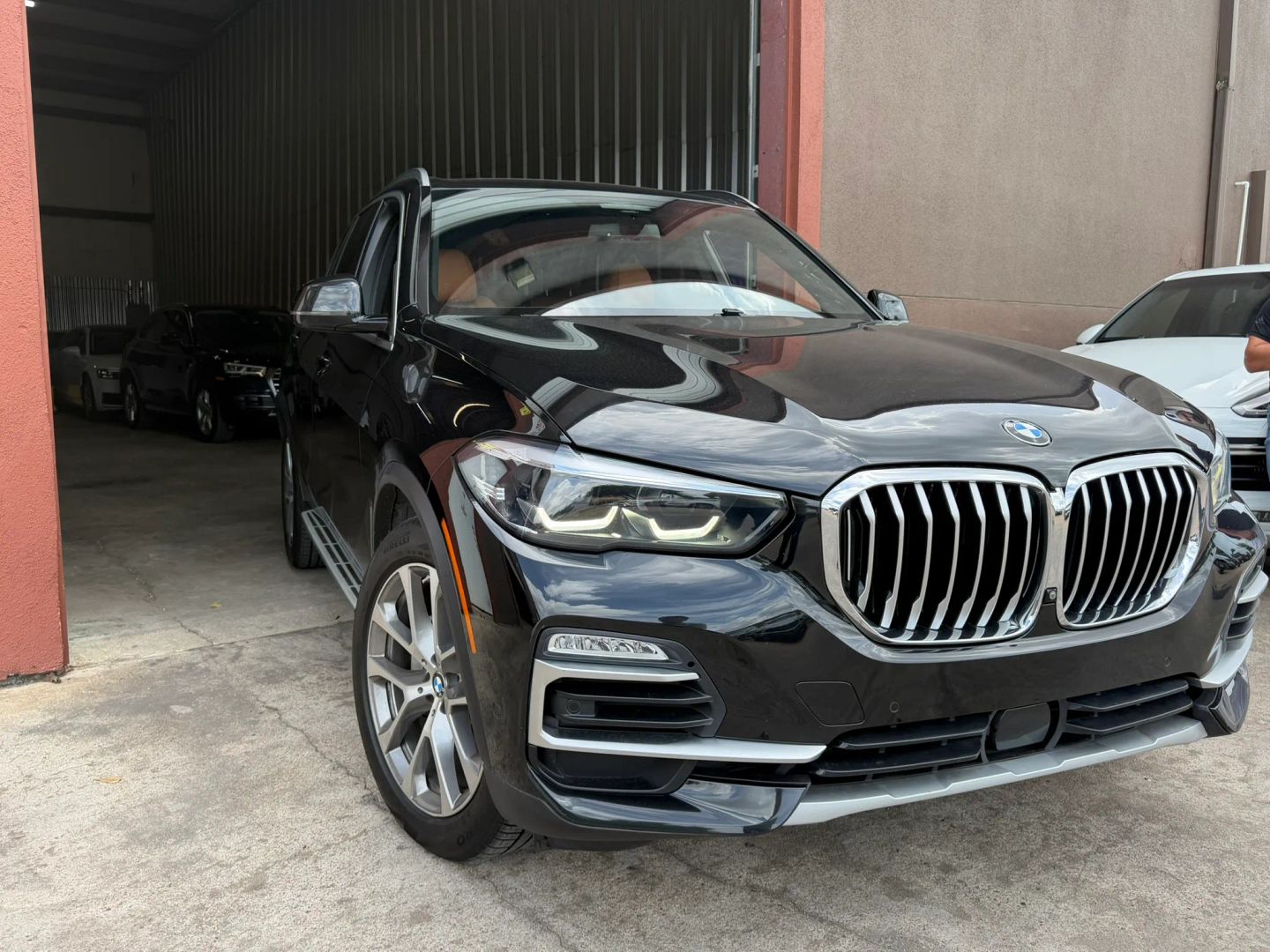 bmw x5 2019 5UXCR6C55KLL37096 image bmw x5 2019 5UXCR6C55KLL37096 image