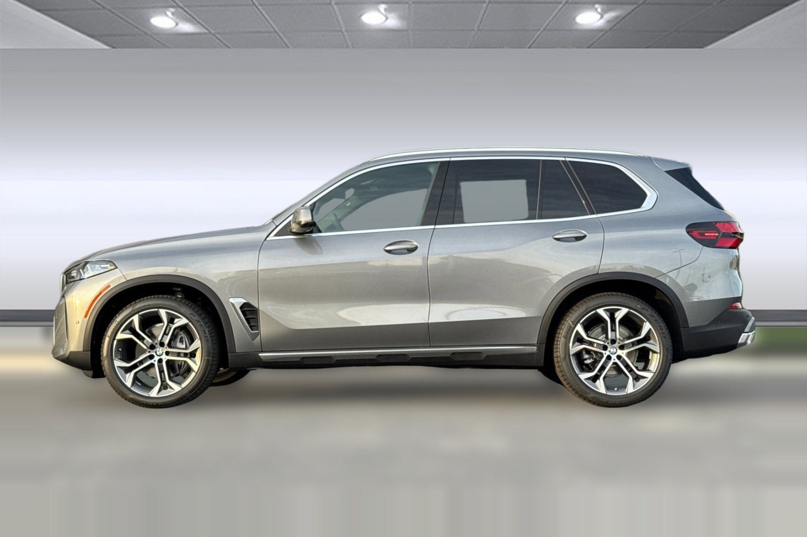 bmw x5 2026 5UX23EU00T9198813 image bmw x5 2026 5UX23EU00T9198813 image