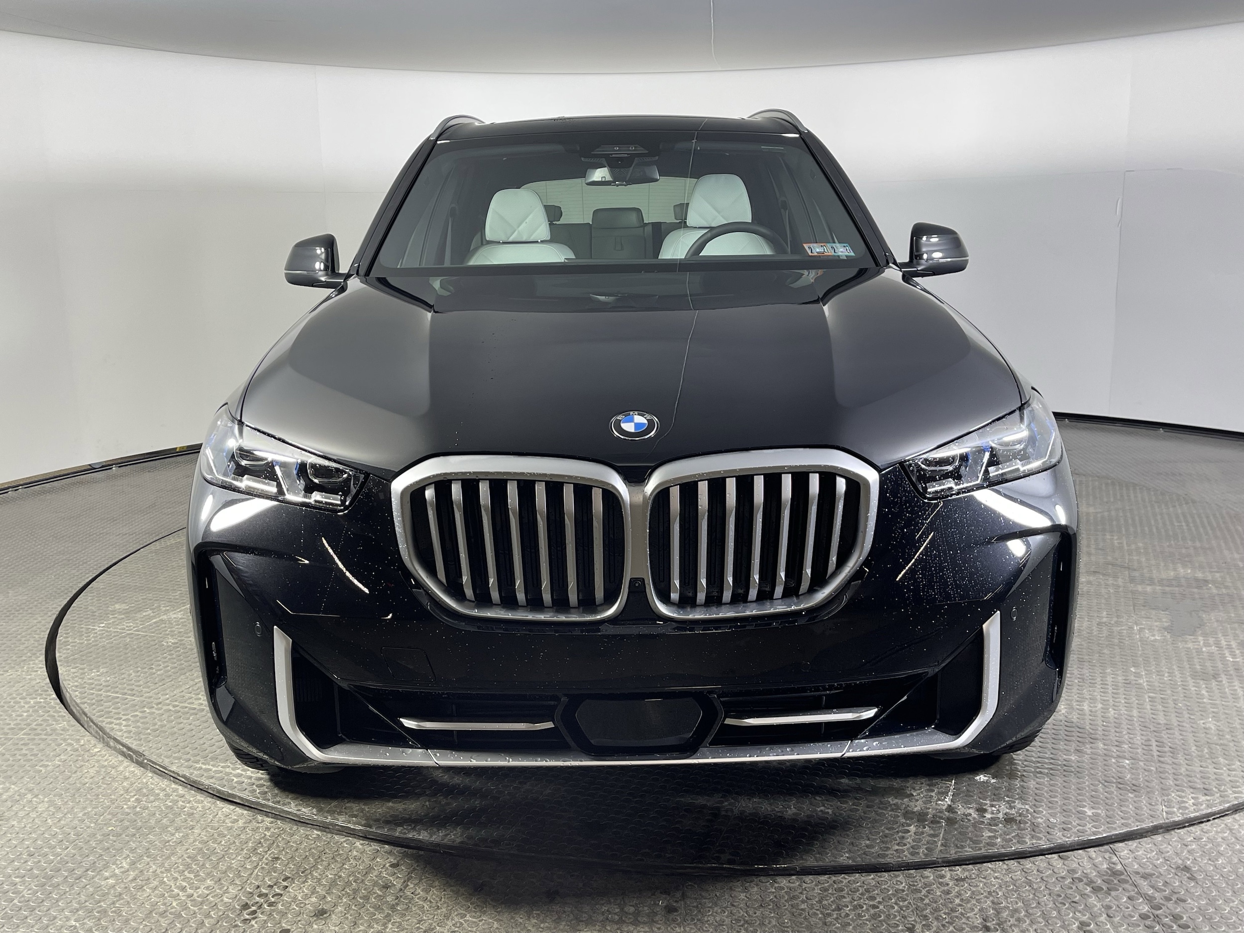 bmw x5 2026 5UX23EU09T9356257 image bmw x5 2026 5UX23EU09T9356257 image
