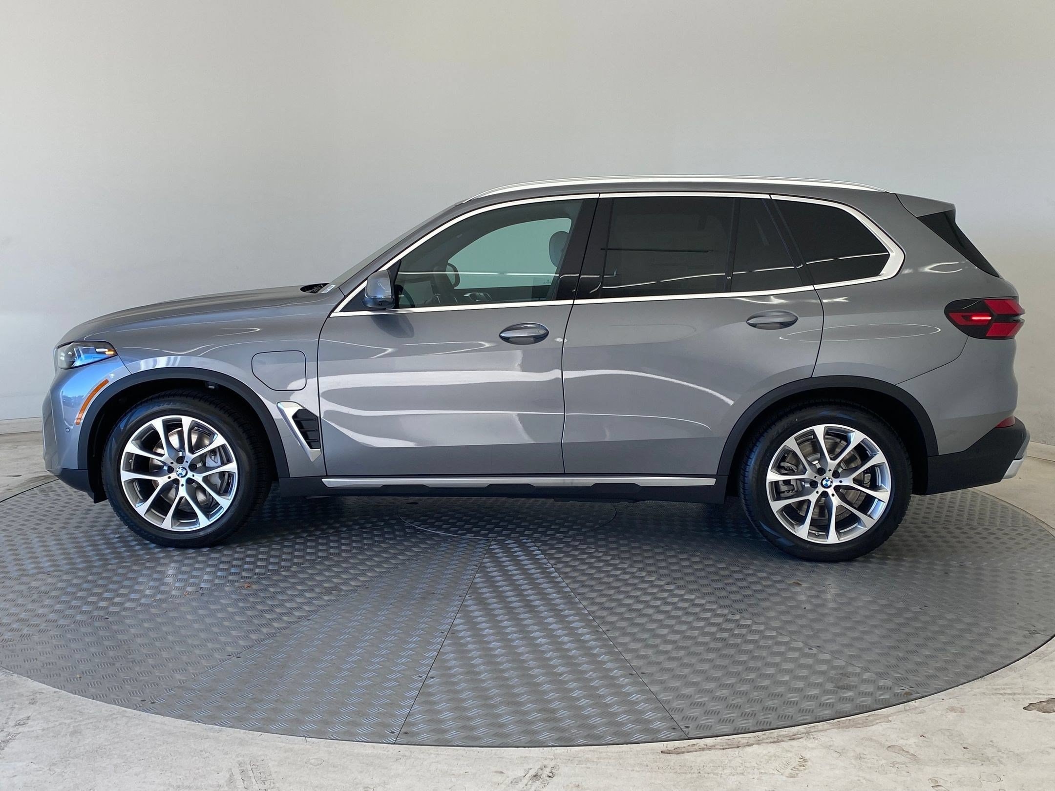 bmw x5 2026 5UX43EU06T9254360 image bmw x5 2026 5UX43EU06T9254360 image