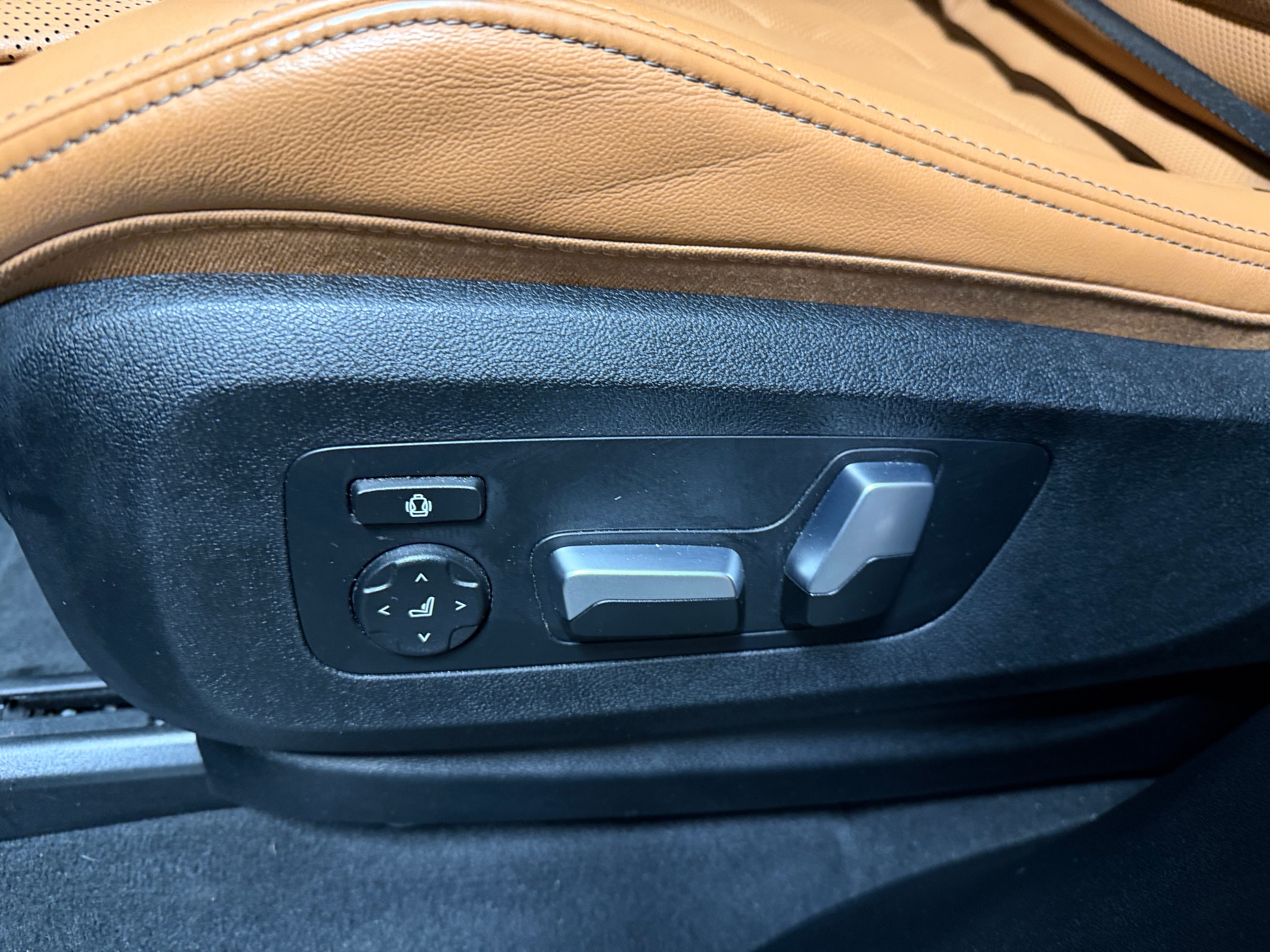 bmw x5 2026 5UX23EU09T9111149 image bmw x5 2026 5UX23EU09T9111149 image