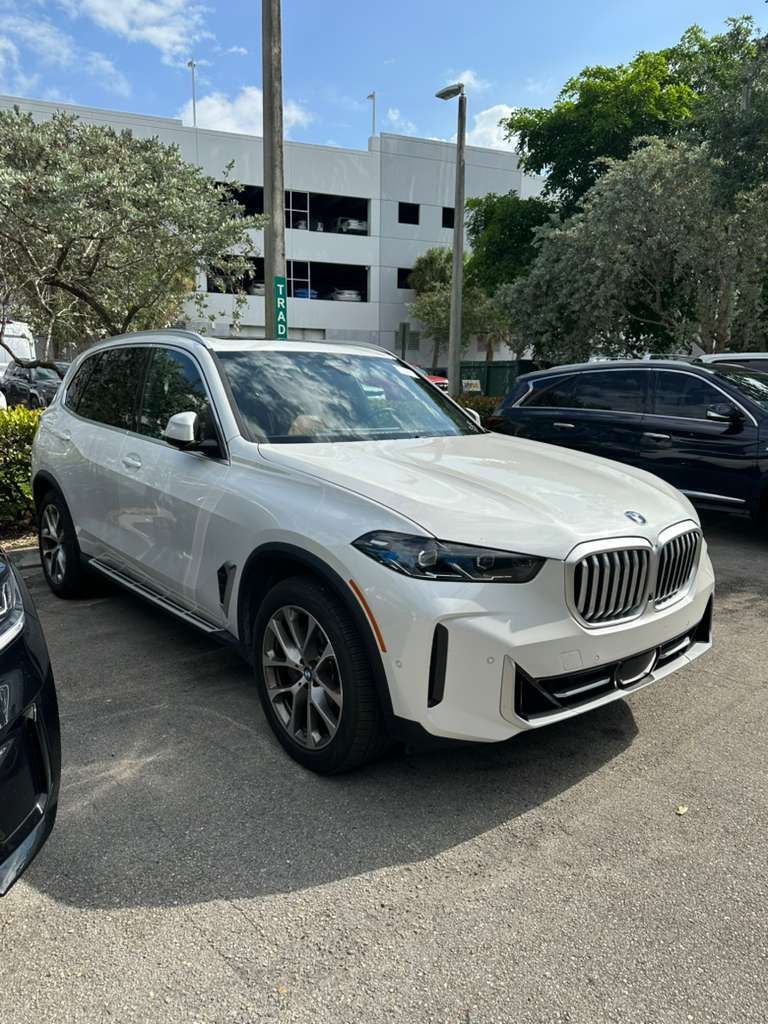 bmw x5 2026 5UX13EU01T9165928 image bmw x5 2026 5UX13EU01T9165928 image